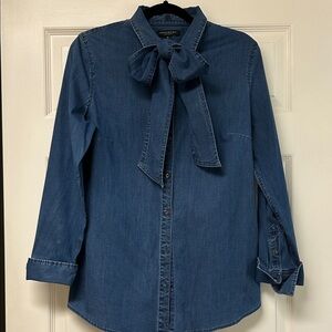 Banana Republic Denim Bow Blouse. Riley Fit-Size 14